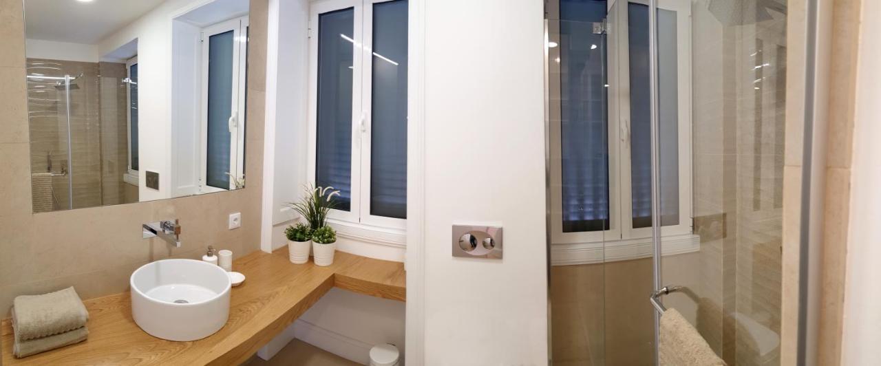 Finest Rentals - Downtown Villa 푼샬 외부 사진